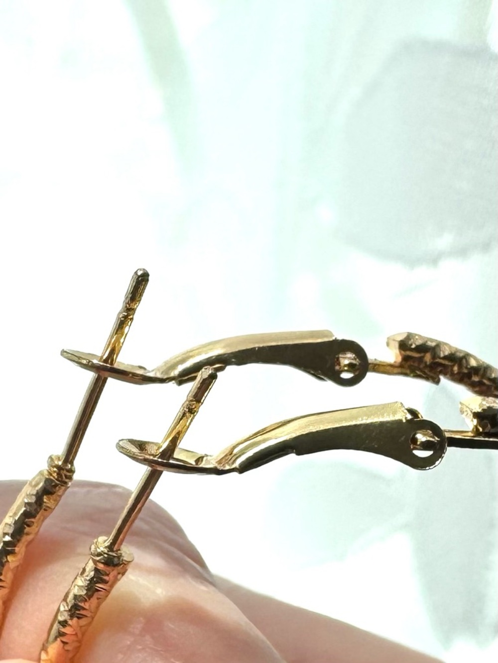 Gold Tone Hoop Earrings and Branch Pin Set - 2 pairs of earrings 1 brooch - Picture 5 of 9